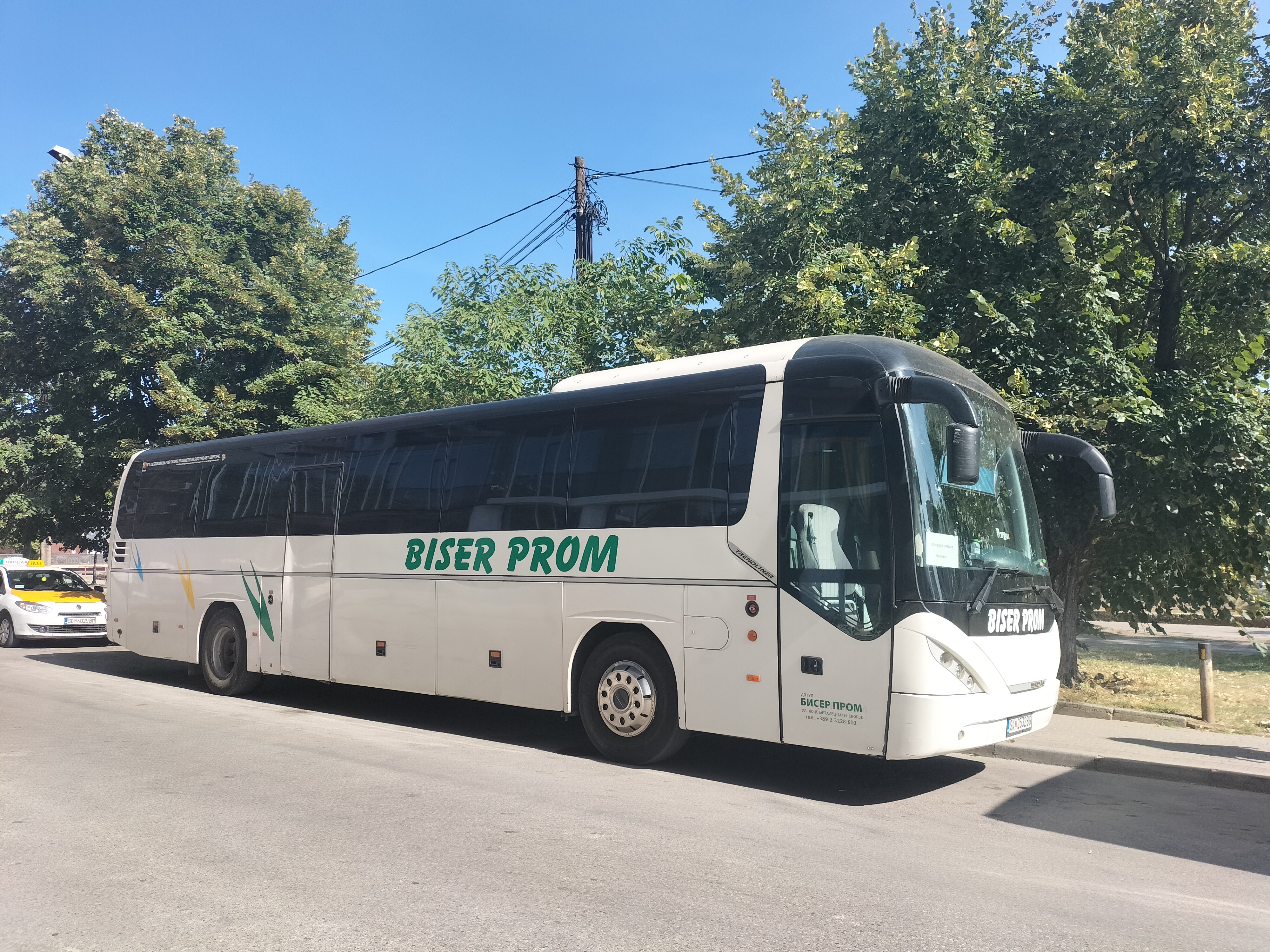 Biser Prom Bus